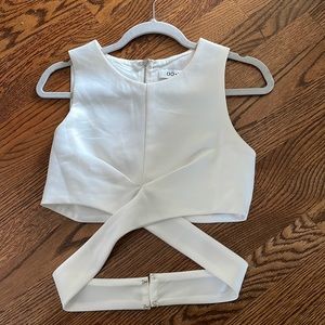 Do + Be zip criss cross top size small